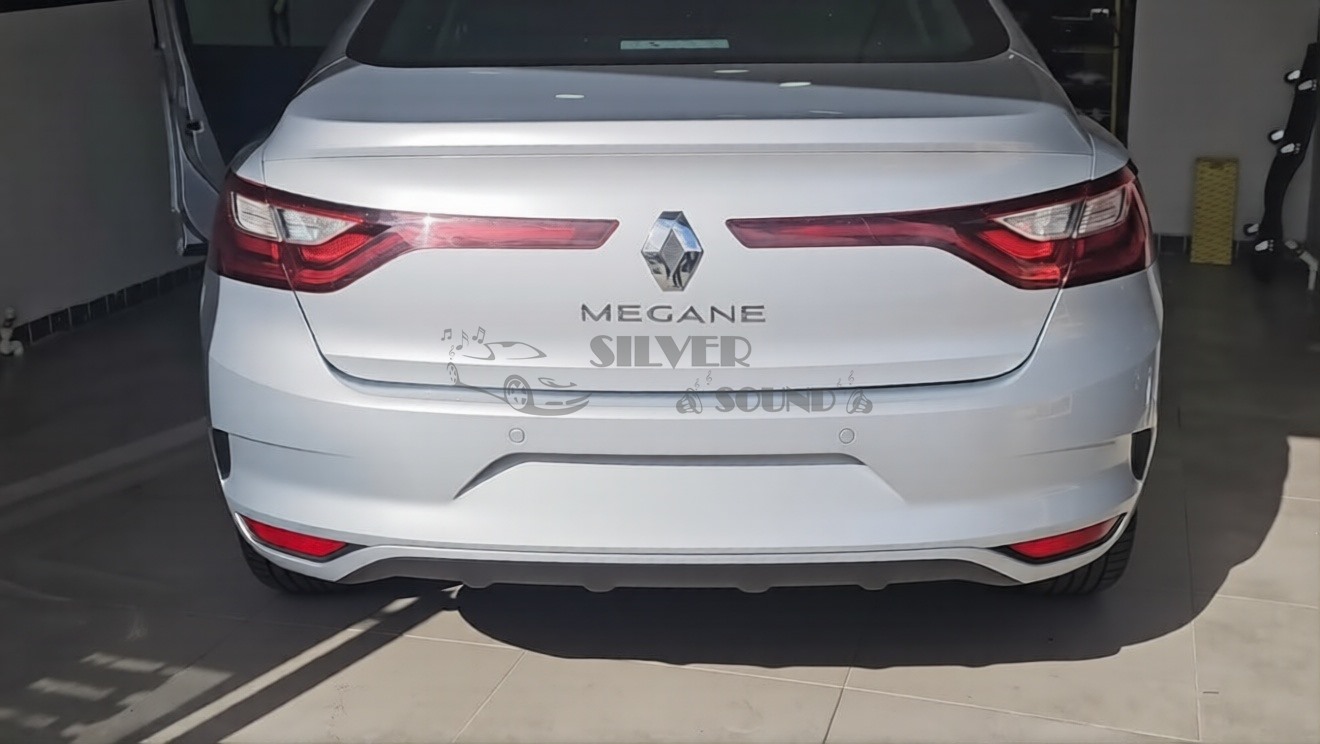 Megane 4 (2021 Üstü) Geri Görüş Kamerası Aktivasyonu